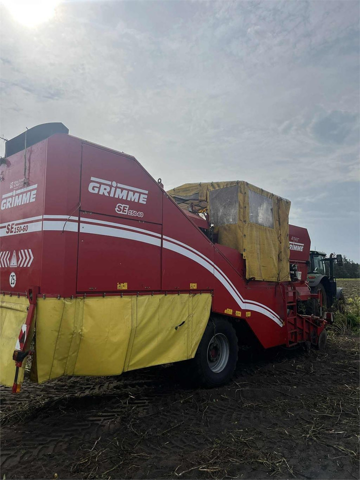 Grimme 150-60 NB HJULTRÆK - Arracheuse de pommes de terre: photos 1 Grimme 150-60 NB HJULTRÆK - Arracheuse de pommes de terre: photos 1