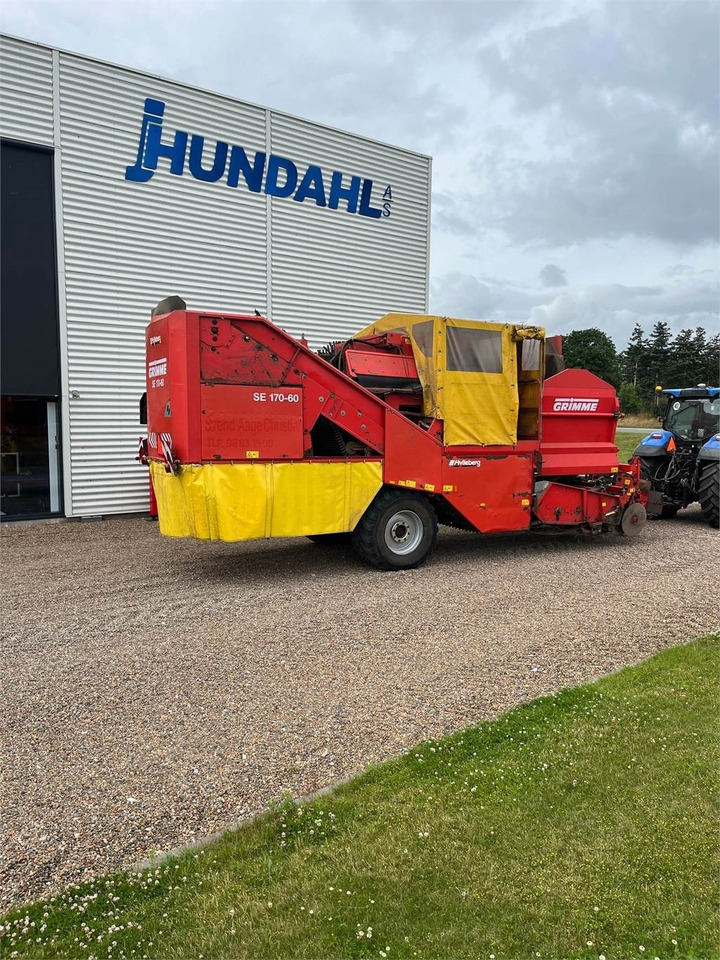 Grimme SE 170-60 - Arracheuse de pommes de terre: photos 1 Grimme SE 170-60 - Arracheuse de pommes de terre: photos 1