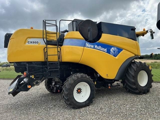 New Holland CX860 SLH - Moissonneuse-batteuse: photos 3 New Holland CX860 SLH - Moissonneuse-batteuse: photos 3