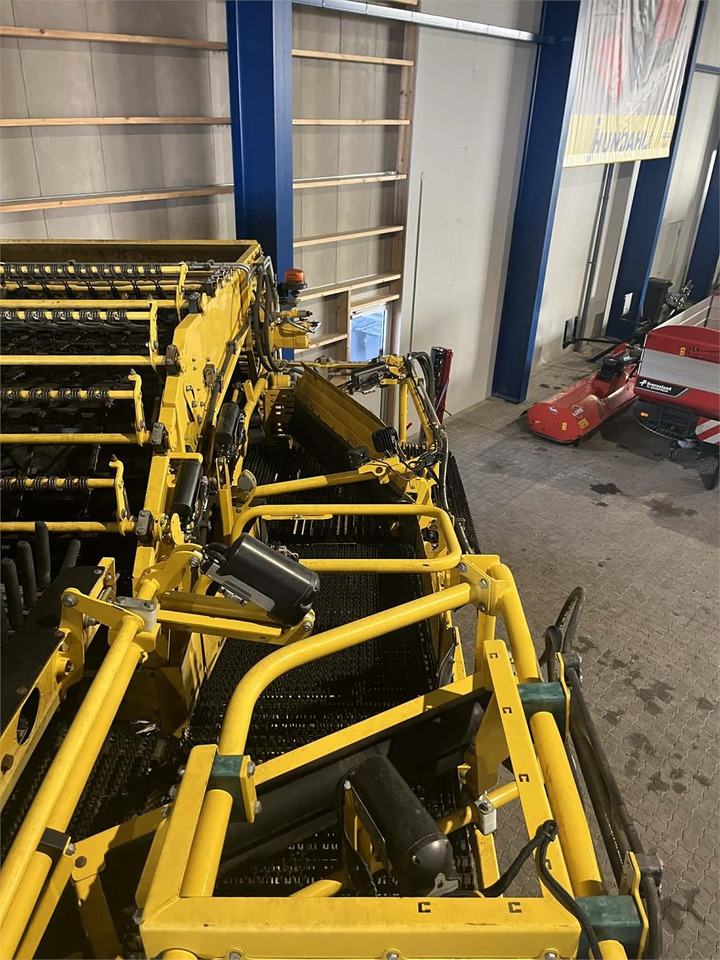 Ropa KEILER II L WD - Arracheuse de pommes de terre: photos 5 Ropa KEILER II L WD - Arracheuse de pommes de terre: photos 5