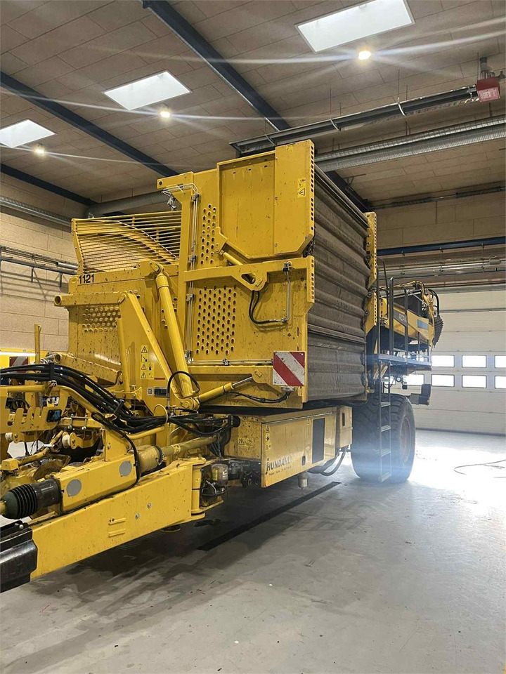 Ropa KEILER II WD CLASSIC - Arracheuse de pommes de terre: photos 3 Ropa KEILER II WD CLASSIC - Arracheuse de pommes de terre: photos 3