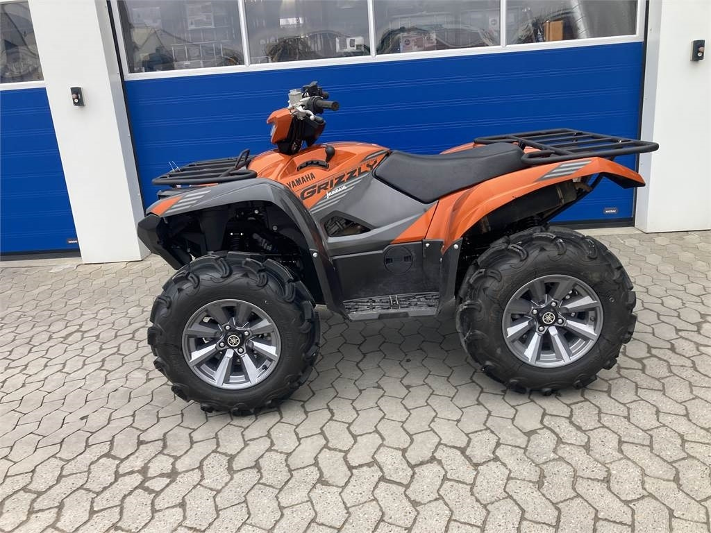 Yamaha YFM 700 GRIZZLY SE - Quadricycle: photos 1 Yamaha YFM 700 GRIZZLY SE - Quadricycle: photos 1