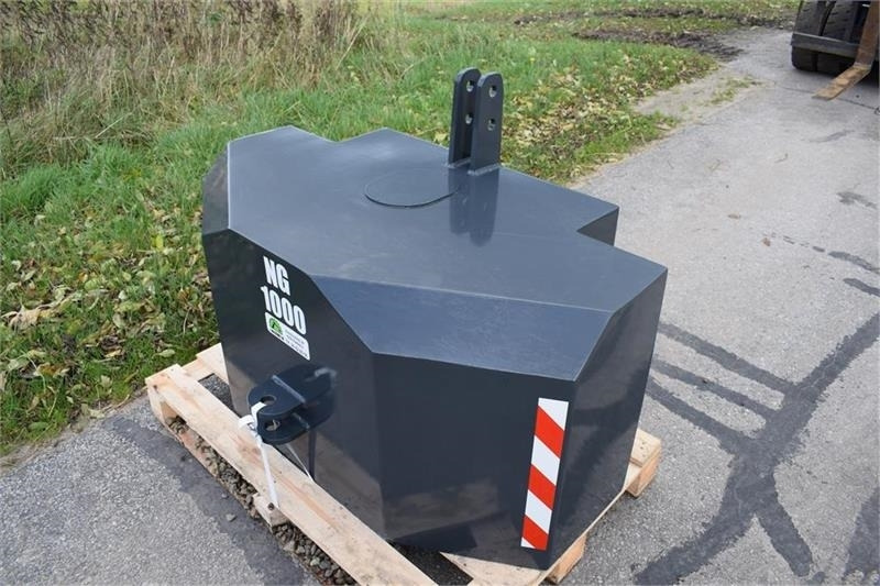 - - - 1000 kilo J-Maskiner - Contrepoids pour Machine agricole: photos 2 - - - 1000 kilo J-Maskiner - Contrepoids pour Machine agricole: photos 2