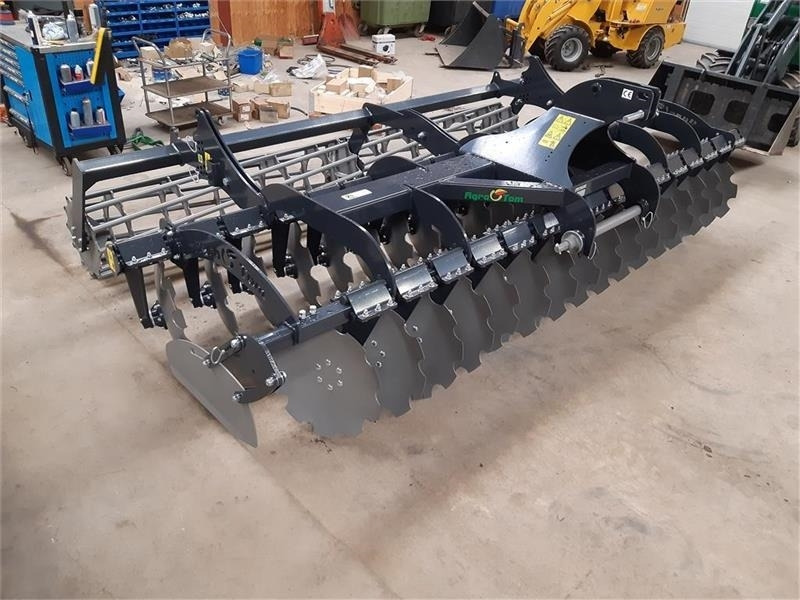 Agro-Tom XL 4 meter hd modellen - Cover crop: photos 1 Agro-Tom XL 4 meter hd modellen - Cover crop: photos 1