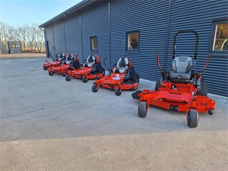 Ariens ARIENS FORHANDLER - Tracteur communal: photos 1 Ariens ARIENS FORHANDLER - Tracteur communal: photos 1