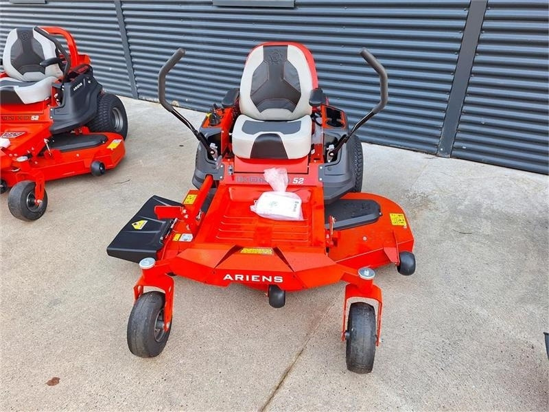 Ariens IKON XD 52" (132 Cm. Klippe bredde) - Tracteur communal: photos 1 Ariens IKON XD 52" (132 Cm. Klippe bredde) - Tracteur communal: photos 1