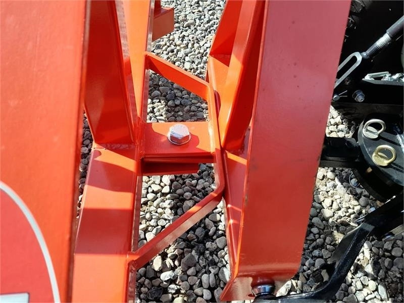 - - - BOXER AGRI - Outils du sol: photos 5 - - - BOXER AGRI - Outils du sol: photos 5