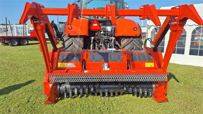 Boxer Agri Bm220 super Fabriks ny  - Broyeur forestier: photos 5 Boxer Agri Bm220 super Fabriks ny  - Broyeur forestier: photos 5