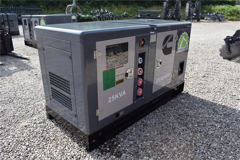 - - - Cummins 25kva - Groupe électrogène: photos 3 - - - Cummins 25kva - Groupe électrogène: photos 3