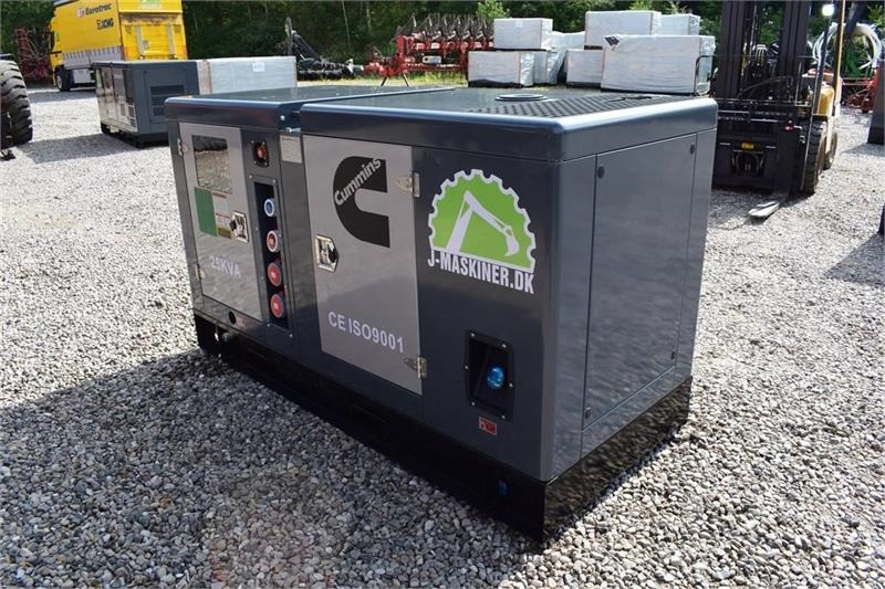 - - - Cummins 25kva - Groupe électrogène: photos 4 - - - Cummins 25kva - Groupe électrogène: photos 4