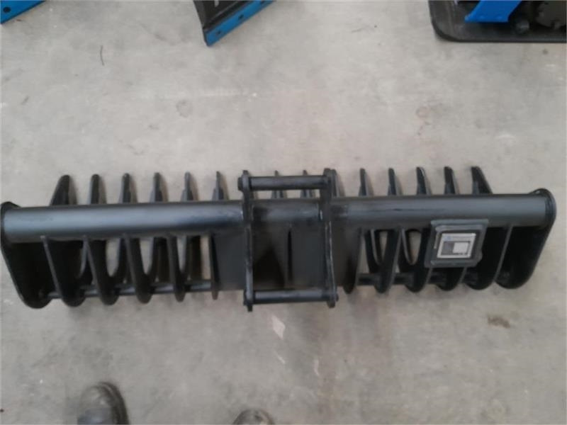 - Godet pour Engins de chantier: photos 3 - Godet pour Engins de chantier: photos 3