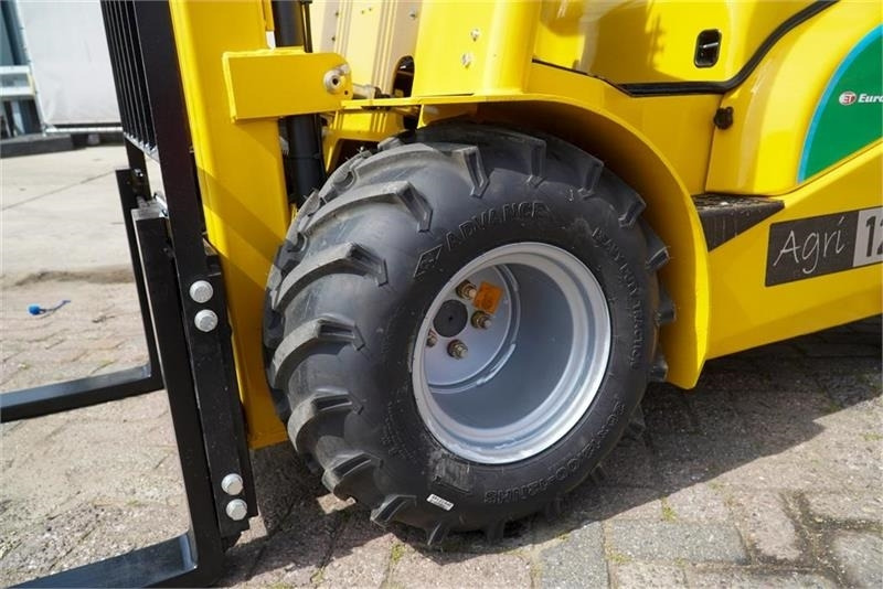 Eurotrac AGRI 12 Elektrisk  - Chariot élévateur électrique: photos 3 Eurotrac AGRI 12 Elektrisk  - Chariot élévateur électrique: photos 3