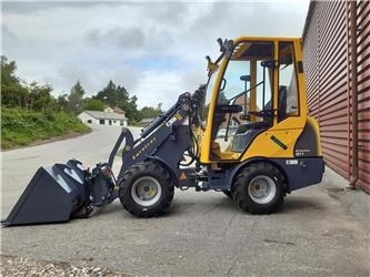 Eurotrac W11 w11 lang arm førehus - Valet de ferme: photos 1 Eurotrac W11 w11 lang arm førehus - Valet de ferme: photos 1