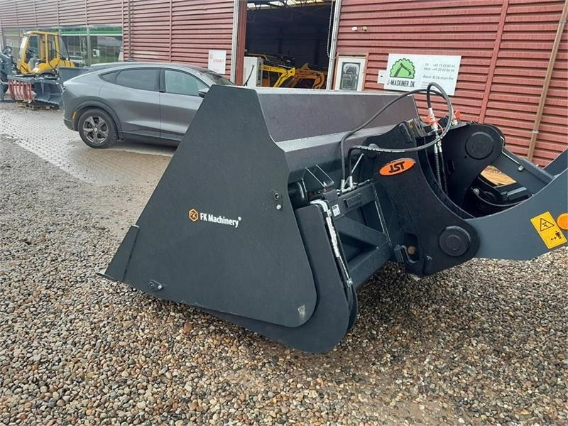 - - - FK MASCHINERY - Chargeuse sur pneus: photos 2 - - - FK MASCHINERY - Chargeuse sur pneus: photos 2