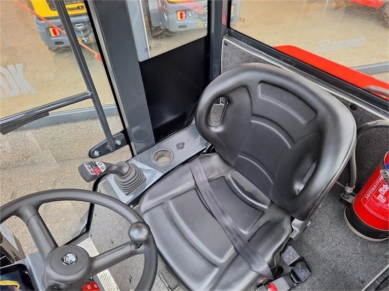 Valet de ferme Heracles H220: photos 10 Valet de ferme Heracles H220: photos 10