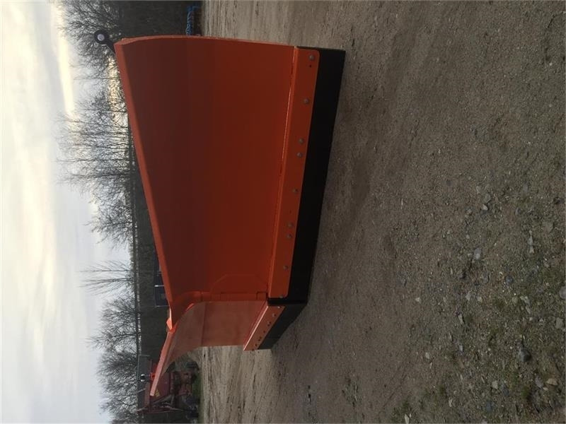 J-Maskiner Kombiplov 320 - Lame à neige pour Machine agricole: photos 4 J-Maskiner Kombiplov 320 - Lame à neige pour Machine agricole: photos 4