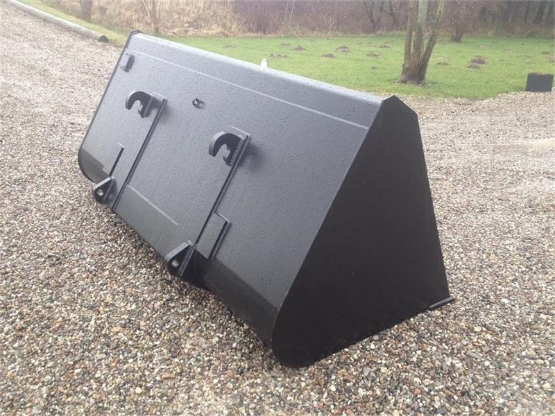 JCB J-Maskiner kornskovl - Godet pour chargeur pour Chariot télescopique: photos 3 JCB J-Maskiner kornskovl - Godet pour chargeur pour Chariot télescopique: photos 3