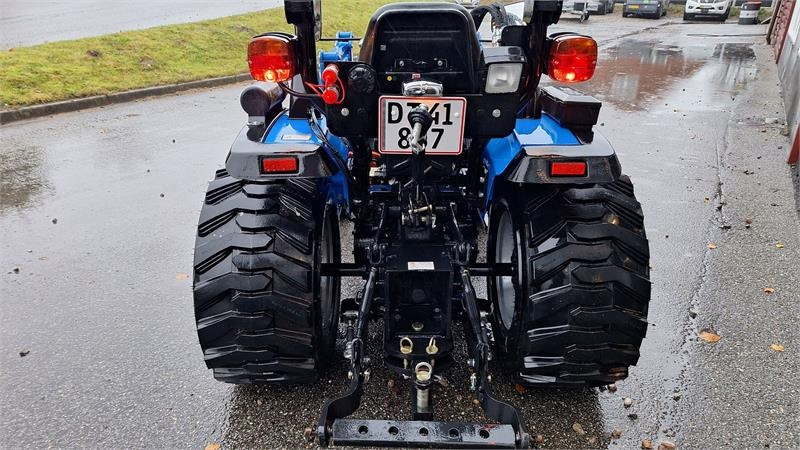 Solis 26 - Tracteur communal: photos 4 Solis 26 - Tracteur communal: photos 4