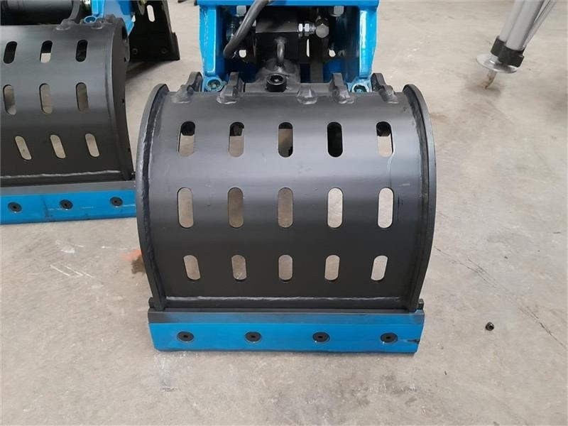 - - - Sorter grab 1-3 tons - Grappin: photos 3 - - - Sorter grab 1-3 tons - Grappin: photos 3