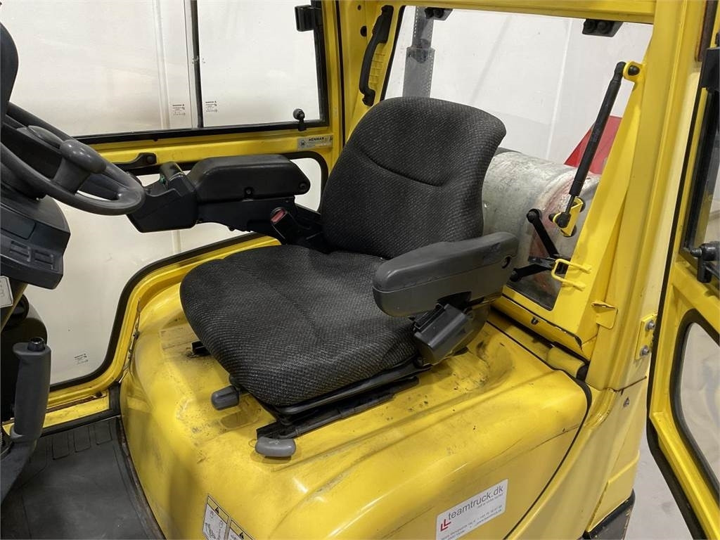 Hyster 1.8FT - Chariot élévateur à gaz: photos 5 Hyster 1.8FT - Chariot élévateur à gaz: photos 5