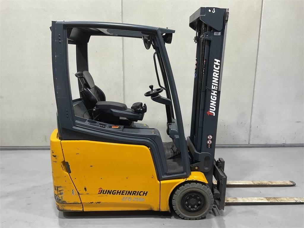 Jungheinrich EFG 216 K - Chariot élévateur électrique: photos 1 Jungheinrich EFG 216 K - Chariot élévateur électrique: photos 1