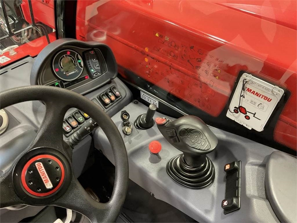 Manitou MT 625 H - Chariot télescopique: photos 3 Manitou MT 625 H - Chariot télescopique: photos 3