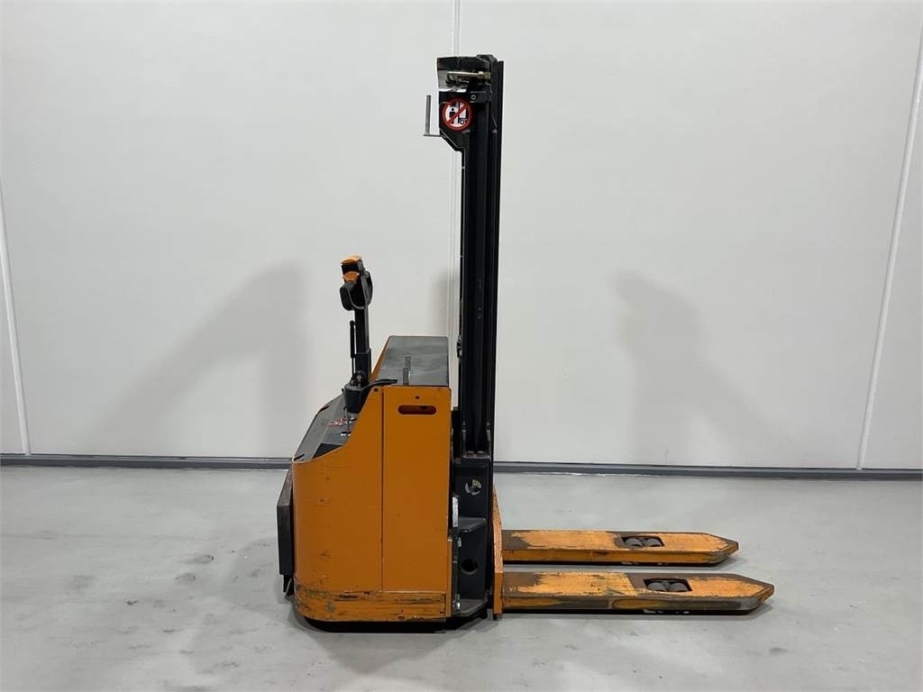 Still EGV-S13 - Gerbeur: photos 1 Still EGV-S13 - Gerbeur: photos 1