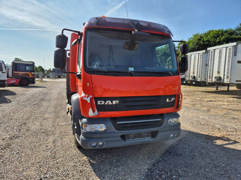 DAF LF 55.250 // Crane PM 8,5 with 4 hyd-extensions // en leasing occasion DAF LF 55.250 // Crane PM 8,5 with 4 hyd-extensions //: photos 9