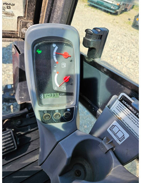 Kubota KX 19-4 New tiltman 2024 // 3 buckets - Mini pelle: photos 5 Kubota KX 19-4 New tiltman 2024 // 3 buckets - Mini pelle: photos 5