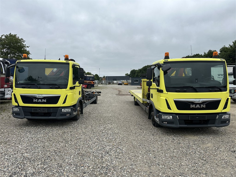MAN TGL 12.220 // crane HMF 735K2 // - Camion grue: photos 2 MAN TGL 12.220 // crane HMF 735K2 // - Camion grue: photos 2