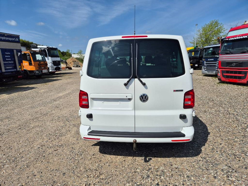 Volkswagen Caravelle 4x4 // 4motion 8(10) person bus Long - Voiture: photos 4 Volkswagen Caravelle 4x4 // 4motion 8(10) person bus Long - Voiture: photos 4