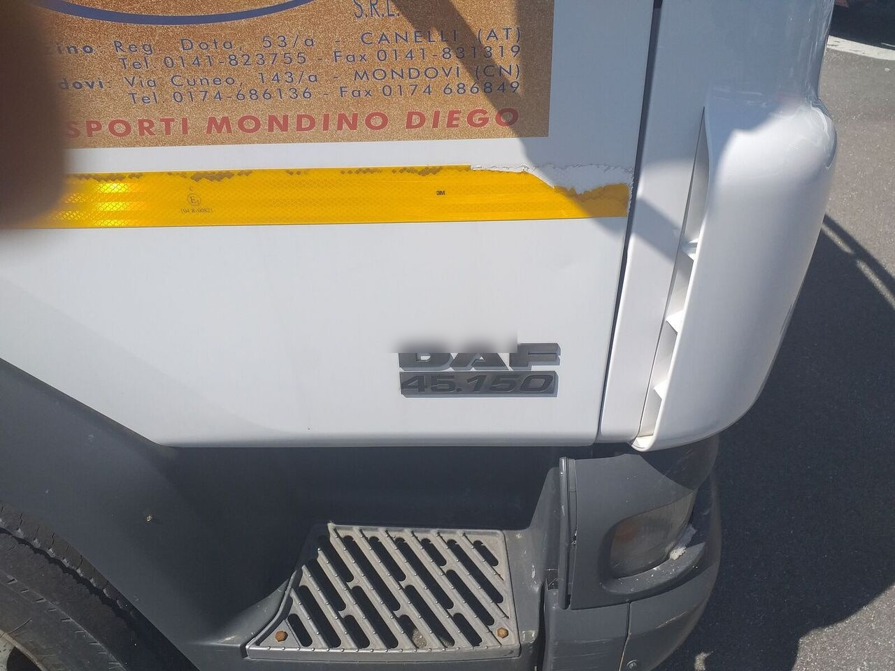 DAF 45.150 E.3 - Camion à rideaux coulissants: photos 2 DAF 45.150 E.3 - Camion à rideaux coulissants: photos 2