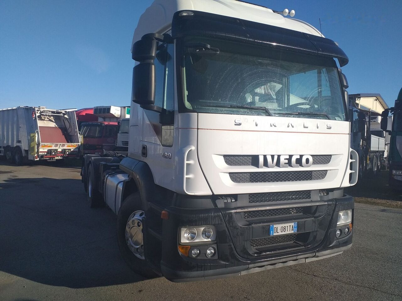 IVECO STRALIS AT260S42Y/PS - Camion ampliroll: photos 2 IVECO STRALIS AT260S42Y/PS - Camion ampliroll: photos 2