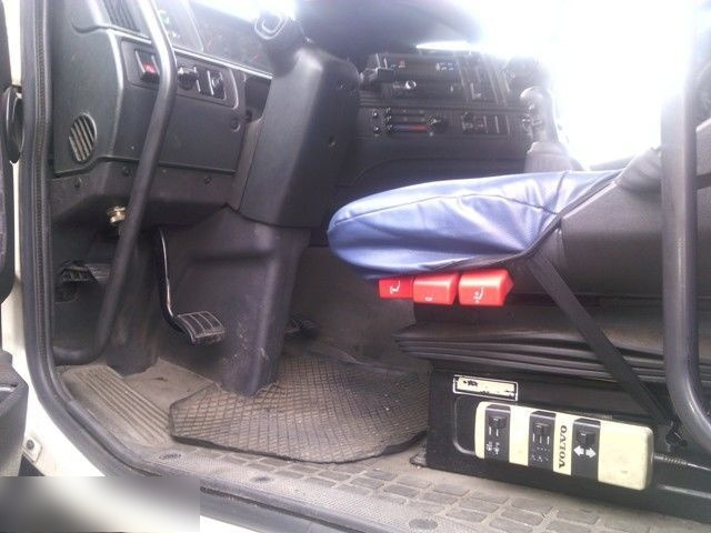 Camion porte-conteneur/ Caisse mobile Volvo FH 12.420 GLOBTROTTER: photos 8