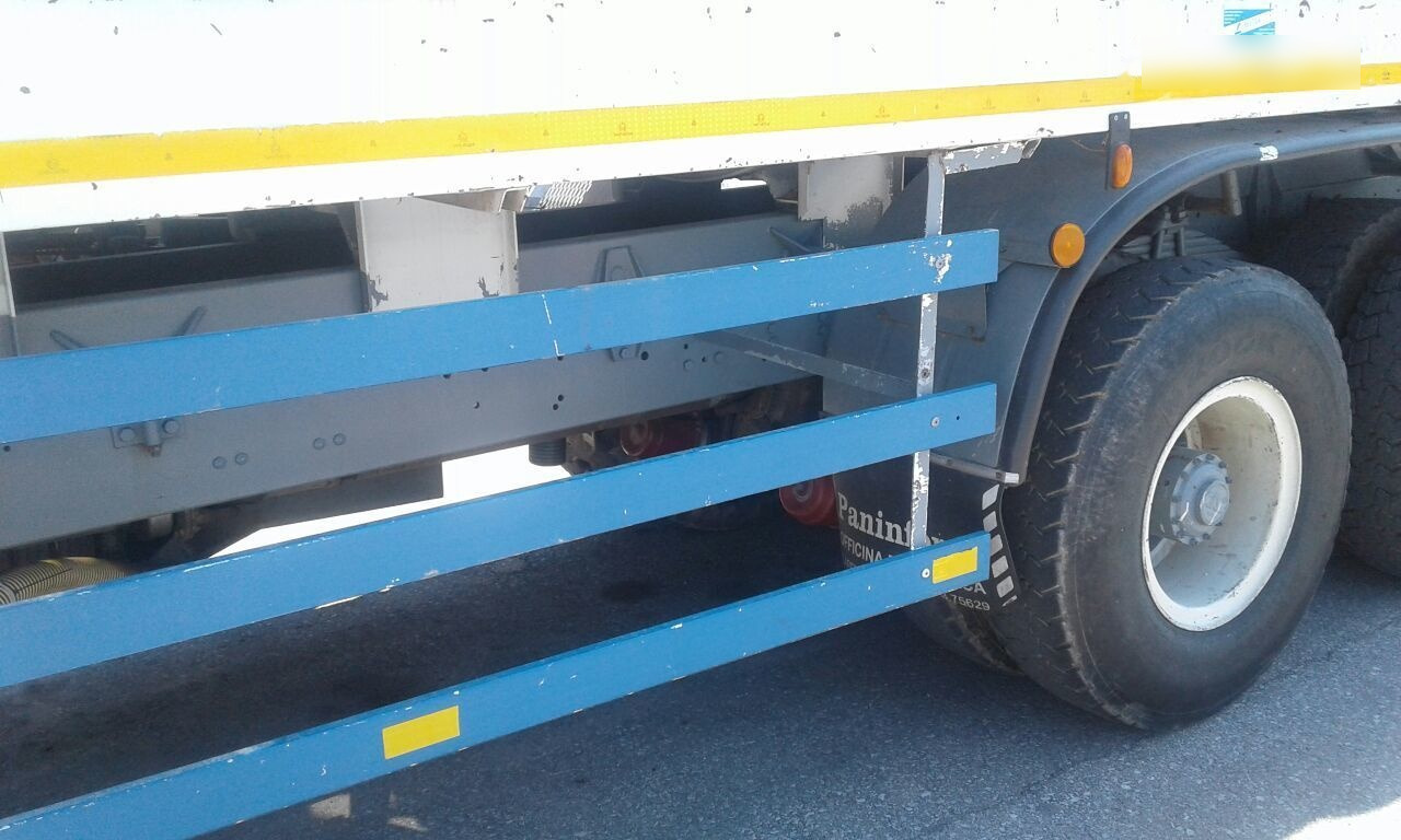 Volvo N.12 - Camion hydrocureur: photos 3 Volvo N.12 - Camion hydrocureur: photos 3