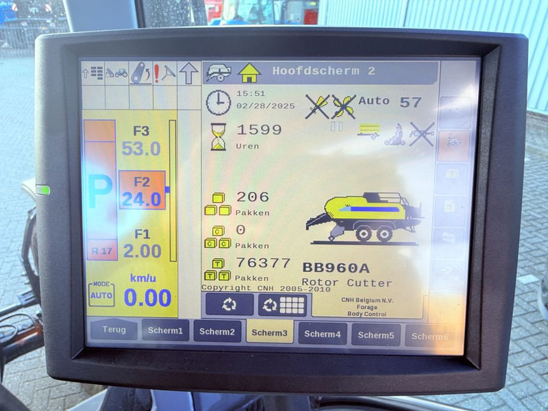 Machine agricole New Holland BB960A CropCutter 120x90: photos 9