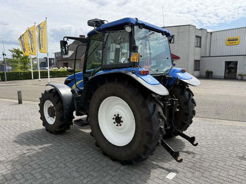 New Holland T5040 CAB + GPS - Tracteur agricole: photos 2 New Holland T5040 CAB + GPS - Tracteur agricole: photos 2