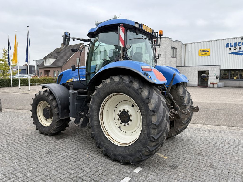 New Holland T7050 Power Command - Tracteur agricole: photos 2 New Holland T7050 Power Command - Tracteur agricole: photos 2