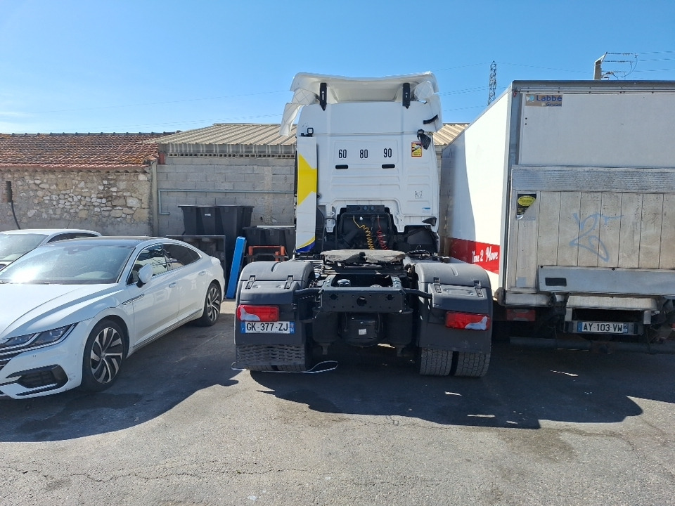 MAN TGX 18.510 - Tracteur routier: photos 3 MAN TGX 18.510 - Tracteur routier: photos 3