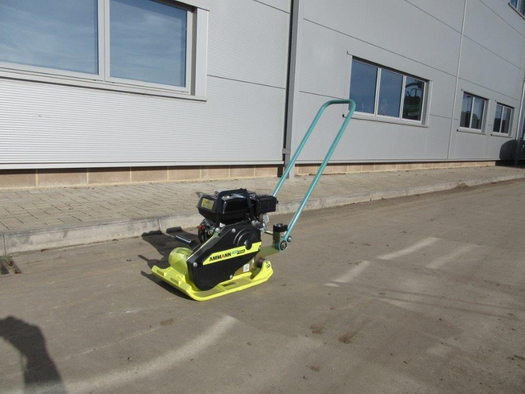Ammann APF 1033 - Plaque vibrante: photos 2 Ammann APF 1033 - Plaque vibrante: photos 2