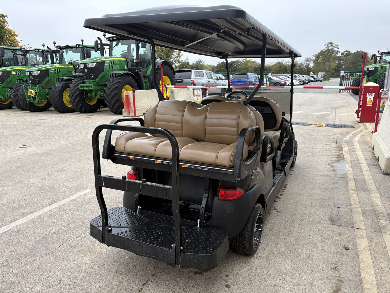 Clubcar Onward 6 seater buggy - Voiturette de golf: photos 4 Clubcar Onward 6 seater buggy - Voiturette de golf: photos 4