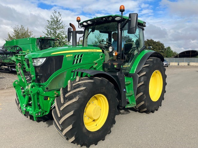 JOHN DEERE 6155R - Tracteur agricole: photos 1 JOHN DEERE 6155R - Tracteur agricole: photos 1