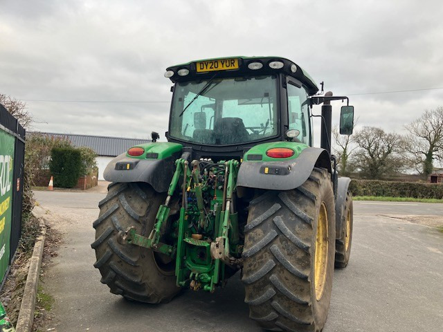 John Deere 6145R - Tracteur agricole: photos 4 John Deere 6145R - Tracteur agricole: photos 4