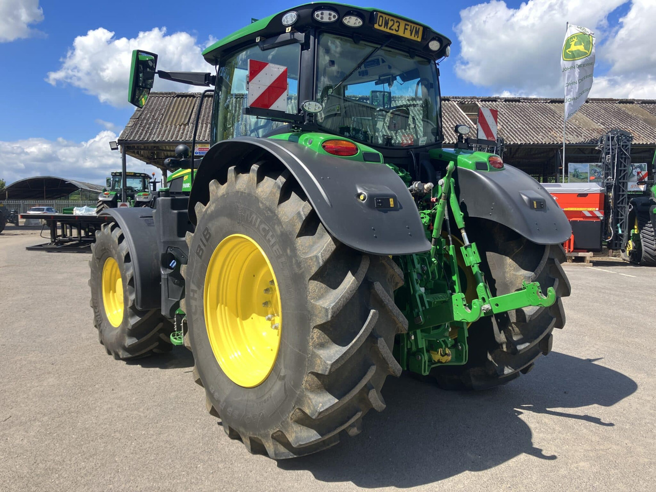John Deere 6R 215 - Tracteur agricole: photos 3 John Deere 6R 215 - Tracteur agricole: photos 3