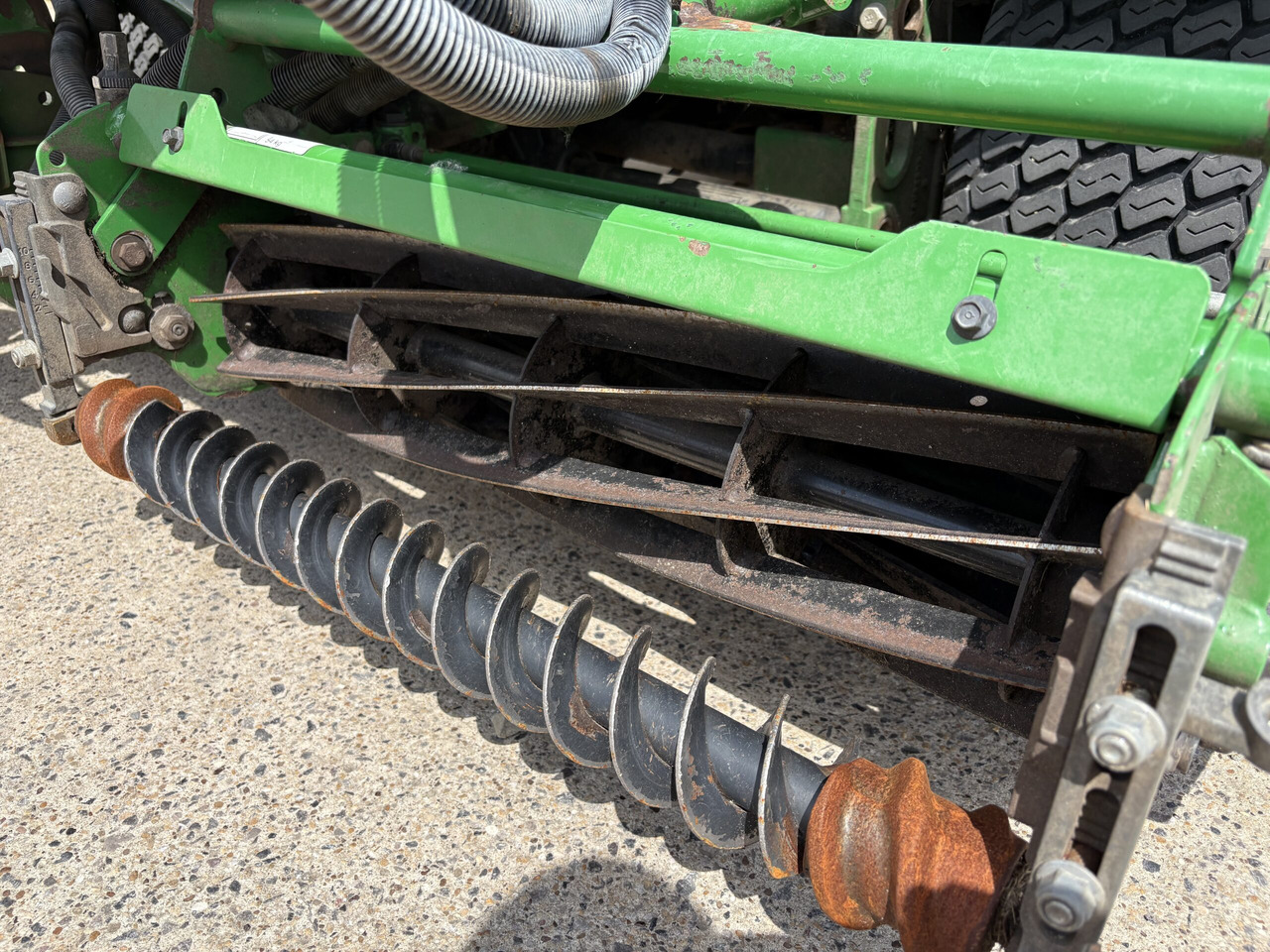 Motofaucheuse John Deere 7200A Triple Mower: photos 6