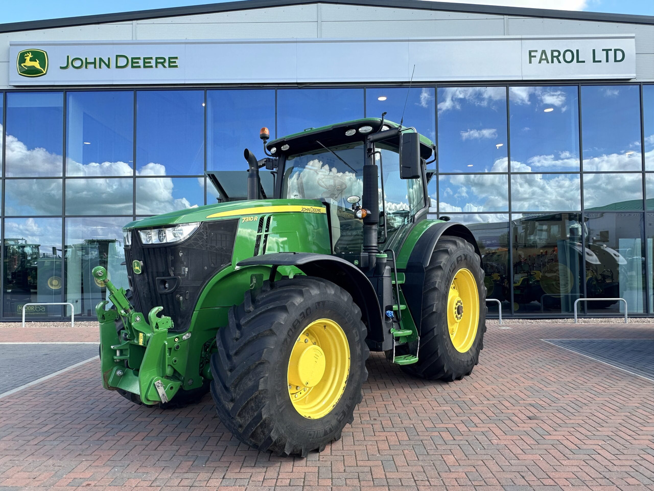 John Deere 7310R - Tracteur agricole: photos 1 John Deere 7310R - Tracteur agricole: photos 1