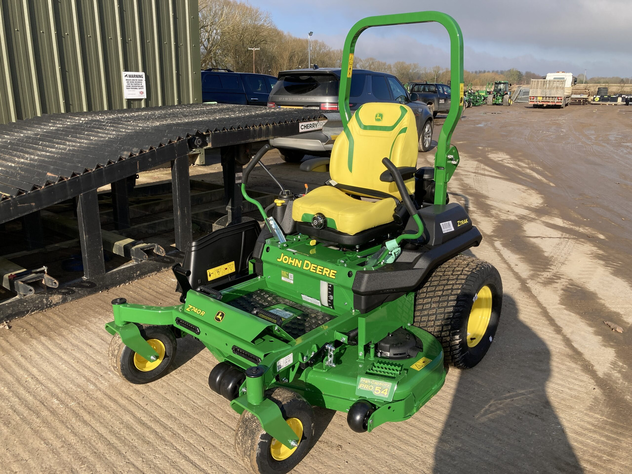 John Deere Z740R zero turn rotary mower - Motofaucheuse: photos 1 John Deere Z740R zero turn rotary mower - Motofaucheuse: photos 1