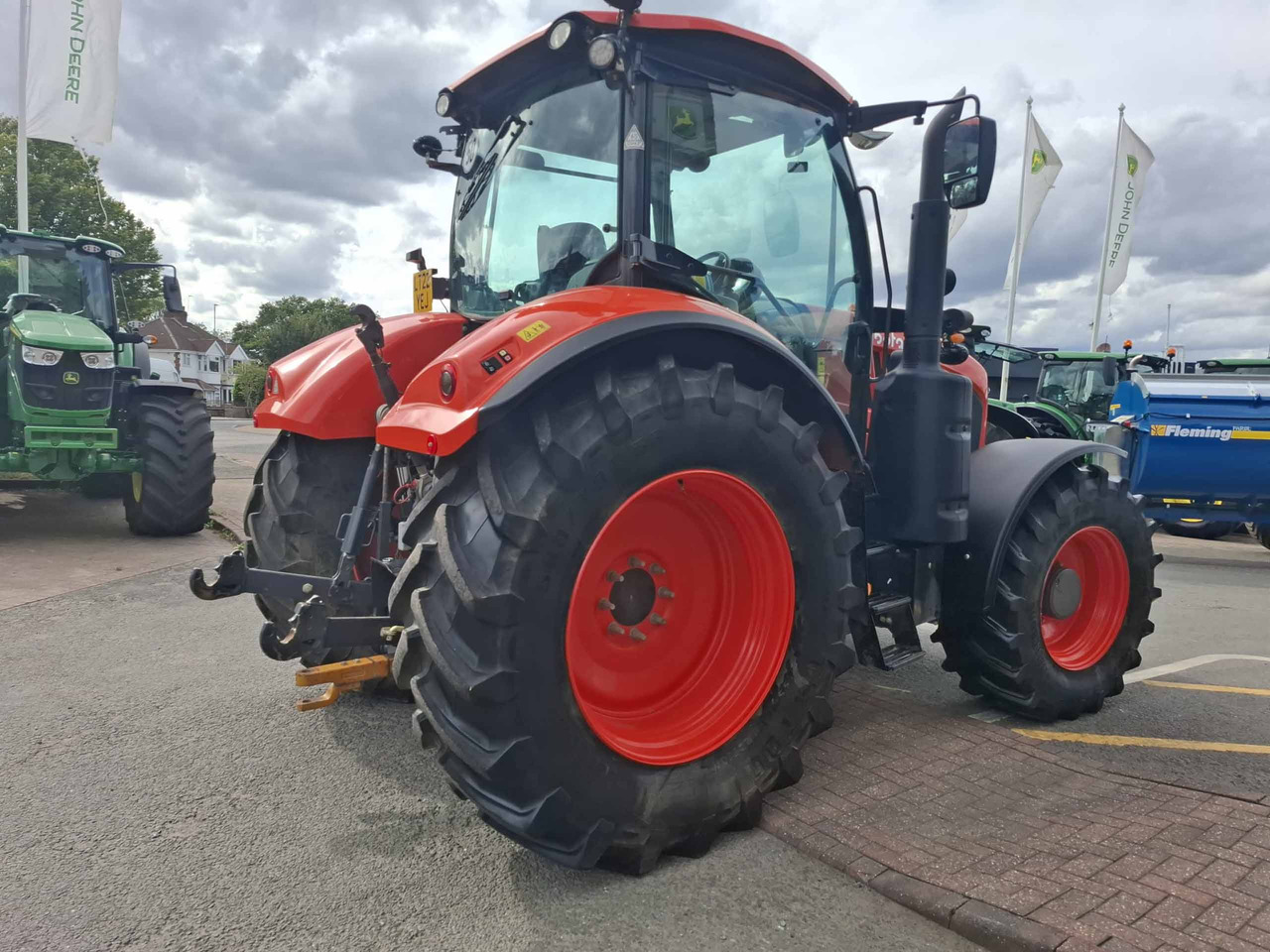 Kubota M7153 - Tracteur agricole: photos 5 Kubota M7153 - Tracteur agricole: photos 5