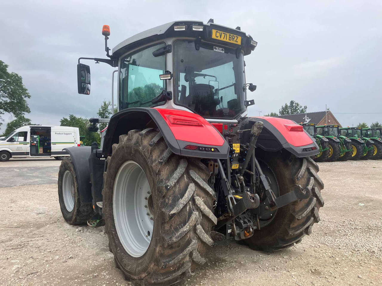 Massey Ferguson 8S.245 - Tracteur agricole: photos 5 Massey Ferguson 8S.245 - Tracteur agricole: photos 5