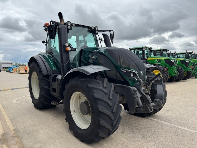 VALTRA T214 - Tracteur agricole: photos 4 VALTRA T214 - Tracteur agricole: photos 4